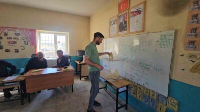 Bitlis’in Adilcevaz ilçesine bağlı Aydınlar beldesinin Budaklı Mahallesi’nde muhtarın istifa