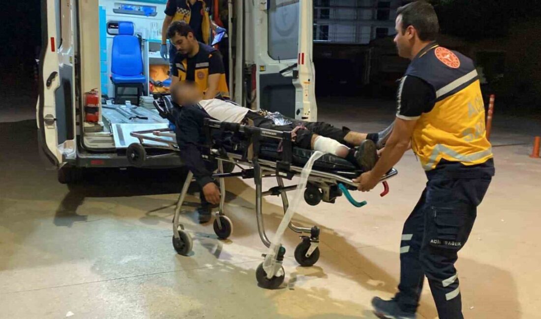 Bursa’nın İnegöl ilçesinde meydana gelen kavgada 1 kişi bıçakla yaralandı.
