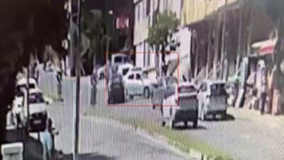 Büyükçekmece’de, 20 yaşındaki ehliyetsiz sürücünün durağa dalarak neden olduğu kazada