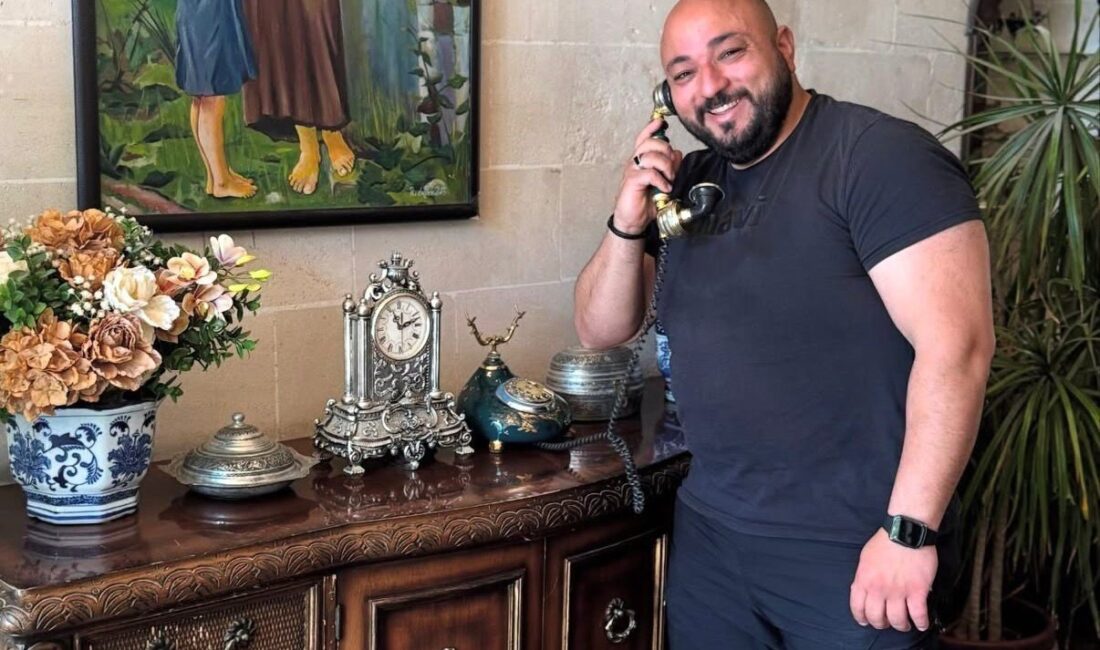 İzmir’in Çeşme ilçesinde otelden ayrılmak üzereyken silahlı saldırıda hayatını kaybeden