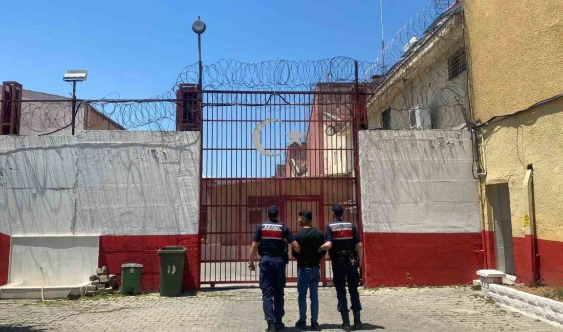 Aydın’ın Çine ilçesinde açık cezaevinden kaçan hükümlü jandarma ekipleri tarafından
