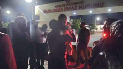 İstanbul merkezli yürütülen soruşturma kapsamında tutuklanarak cezaevine gönderilen CHP Kilis