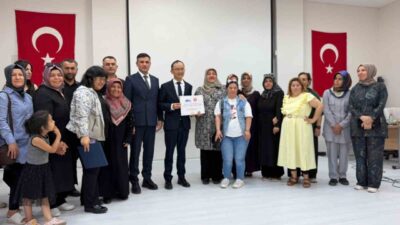 Çin Halk Cumhuriyeti Ankara Büyükelçisi Jiang Xuebin, dezavantajlı depremzede vatandaşlara