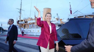 Danimarka’nın geçici Başbakanı Mette Frederiksen, ülkenin tarihindeki en uzun koalisyon