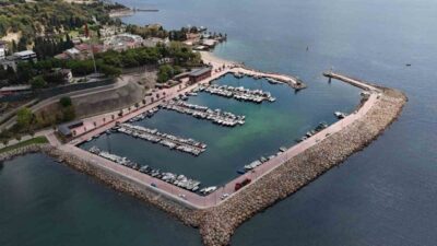 Darıca Belediyesi, ilçedeki balıkçı barınağının işletmesini üstlenerek yeşil ruhsat sahibi