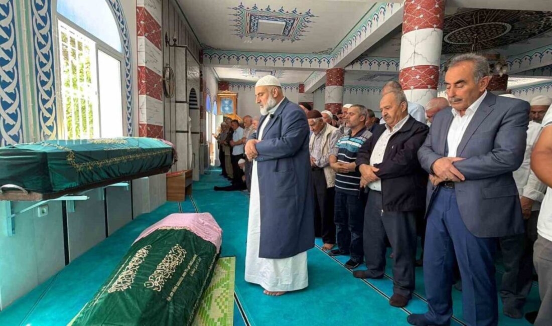 Denizli’de bariyerlere çarpan yolcu otobüsünün alev aldığı kazada hayatını kaybeden