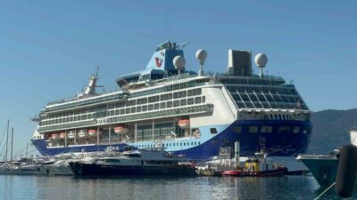Muğla’nın Marmaris ilçesinde kruvaziyer turizminde hareketli günler yaşamaya devam ediyor.