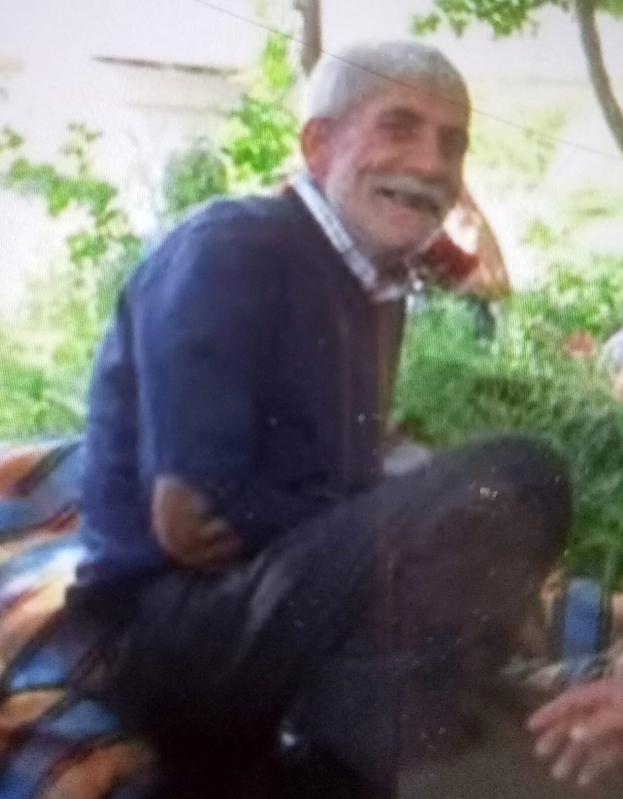 Çanakkale’nin Bayramiç ilçesinde devrilen ATV’nin altında kalan adam hayatını kaybetti.