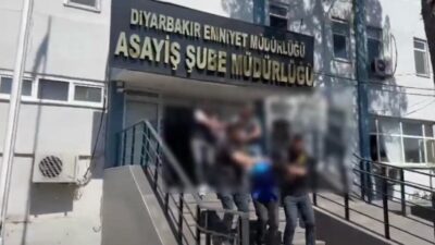 Diyarbakır’ın merkez Sur ilçesindeki Yapı Kredi Bankası şubesine düzenlenen silahlı