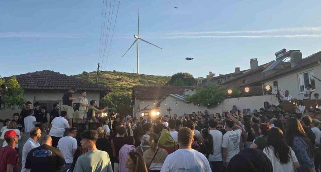 Elektronik müzik sahnesindeki başarı ile dünyada tanınan DJ Mahmut Orhan’ın