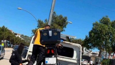 Balıkesir’in Erdek ilçesinde polis ekiplerinin “dur” ihtarına uymayarak kaçan motosiklet