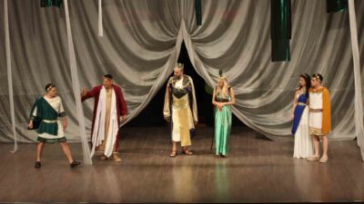 Ege Genç İş İnsanları Derneği (EGİAD) Tiyatro Kulübü, William Shakespeare’in