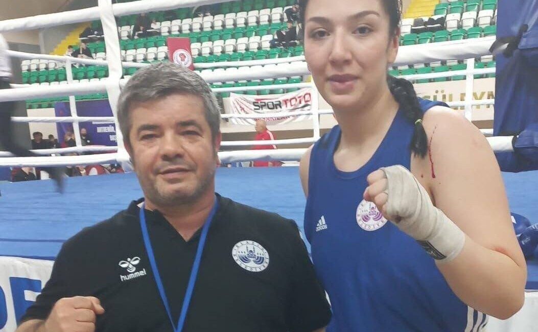 Genç Kadınlar Boks Milli Takım Hazırlık Kampı’na Elazığ Belediye Spor