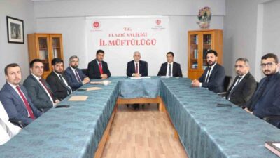 Elazığ’da düzenlenen toplantıda din hizmetleri, eğitim faaliyetleri ve kurumsal çalışmalar
