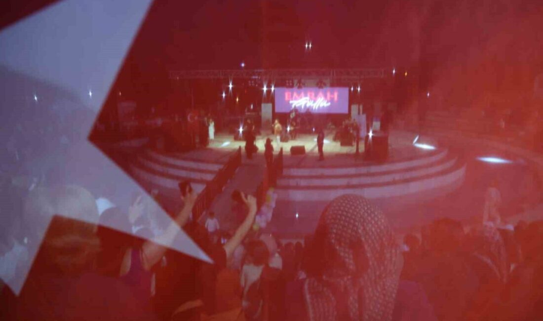Elazığ’da Çevre Haftası kapsamında düzenlenen “Dünya Bize Emanet” etkinliğinde konuşan