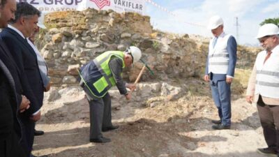 Erzincan’da hayata geçirilecek Tarihi Erzincan Arkeopark Projesi’nin kazı çalışmaları, Türk
