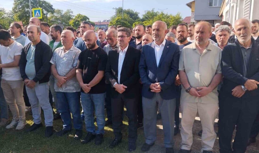 Samsun’un Tekkeköy ilçesindeki Yeşilyurt Demir Çelik Fabrikası’nda meydana gelen elektrik