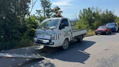 Zonguldak’ın Alaplı ilçesinde meydana gelen trafik kazasında, freni boşaldığı iddia