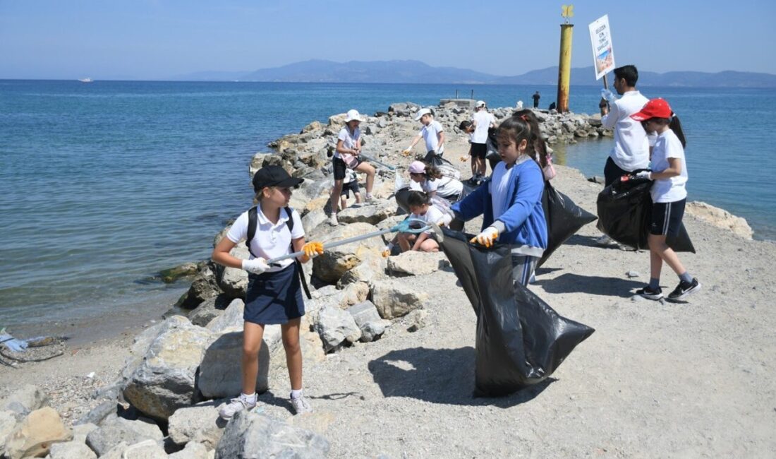 Kuşadası Belediyesi, Dünya Çevre Günü kapsamında düzenlediği üç günlük etkinlik