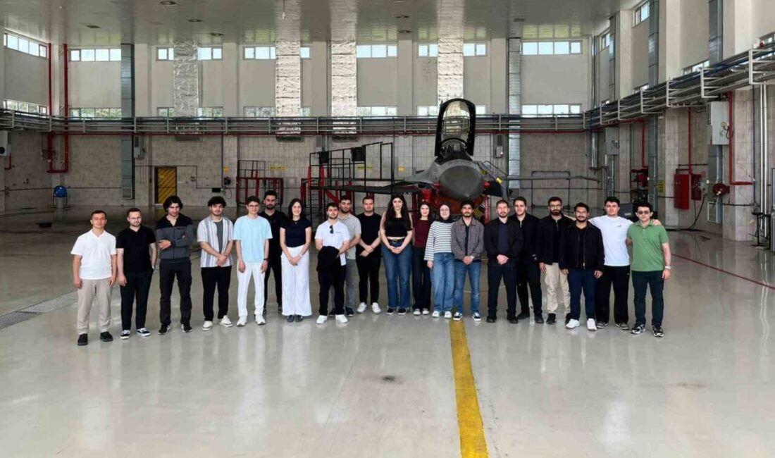 Gebze Teknik Üniversitesi öğrencileri, Millî Savunma Bakanlığı’nca yürütülen “Mehmetçikle Bir