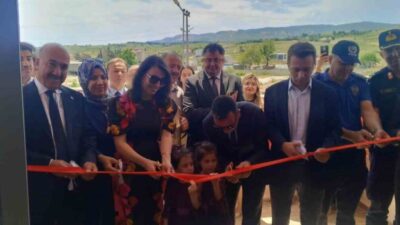 Adıyaman Gölbaşı Halk Eğitimi Merkezi tarafından düzenlenen yılsonu sergisi, Kaymakam