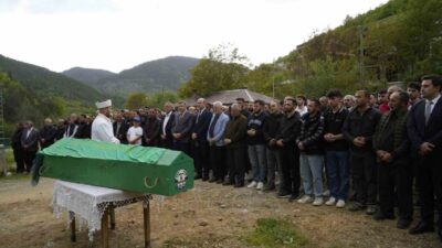 Gümüşhane’nin Torul ilçesinde eşi tarafından darbedilerek öldürülen 26 yaşındaki Arzu