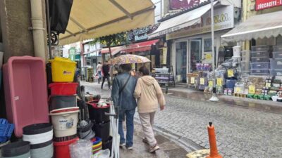 Eskişehir’de gün boyu etkisini gösteren sıcak havanın ardından akşam saatlerinde