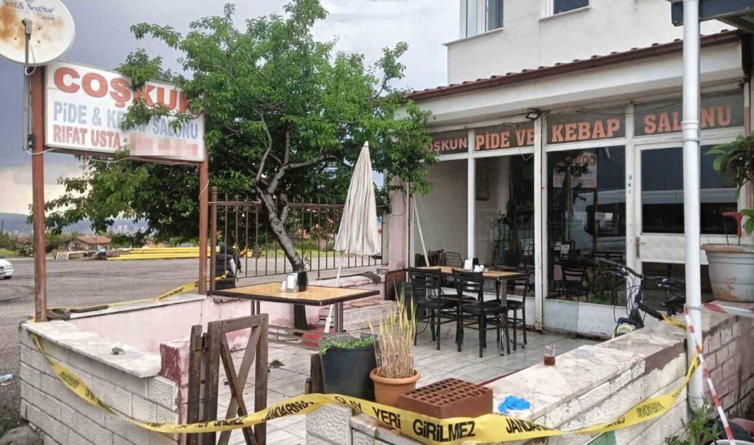 Ankara’da husumetli olduğu ileri sürülen adam ile onun eşini tabancayla