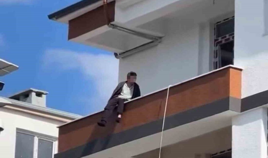 Iğdır’da bir inşaatın 4. katına çıkan şahıs, polis ekiplerinin uzun