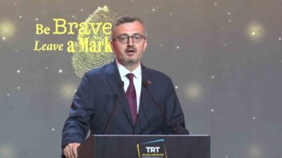 İletişim Başkanı Burhanettin Duran, “Gerçekleri olduğu gibi anlatmanın cesaret gerektirdiği