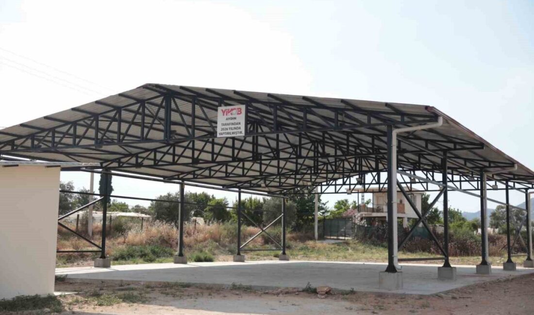 İncirliova Belediye Başkanı Aytekin Kaya’nın öncülüğünde Gerenkova Mahallesi’ne kazandırılan düğün