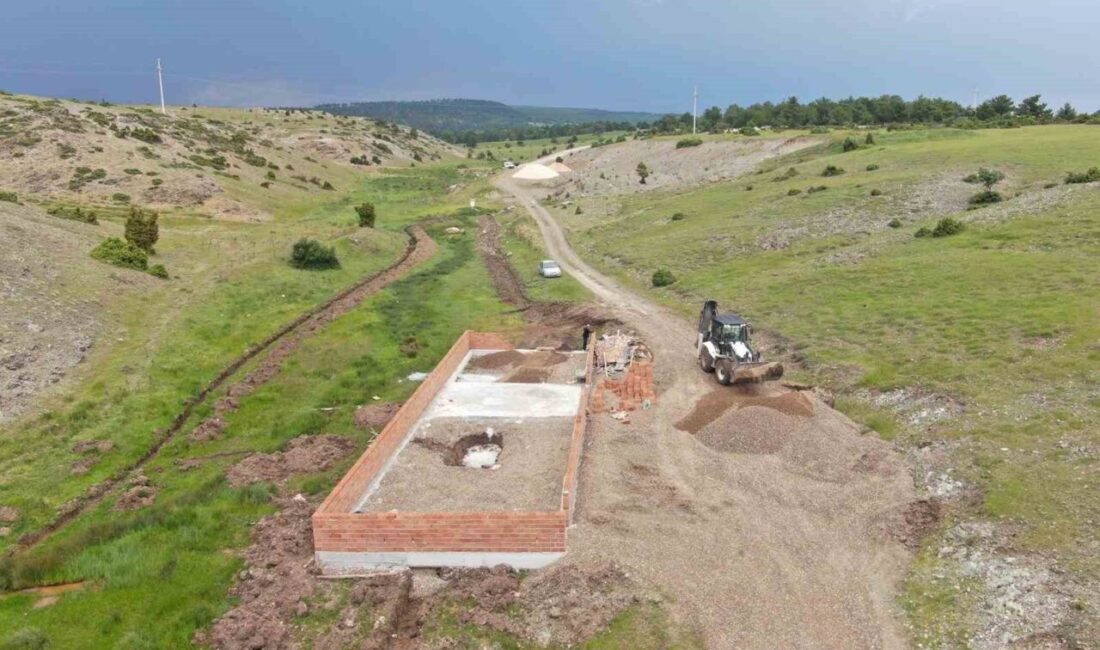Eskişehir’in İnönü ilçesinde çevre düzenleme, bakım ve onarım çalışmaları aralıksız