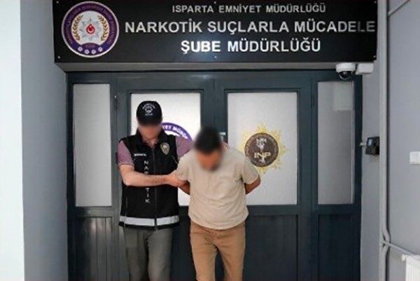 Isparta İl Emniyet Müdürlüğü Narkotik Suçlarla Mücadele Şube Müdürlüğü ekiplerince