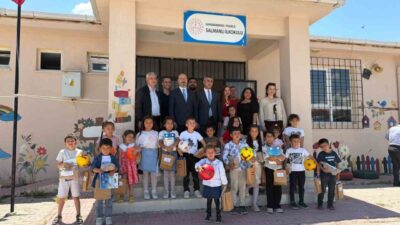 İstanbul’un Bahçelievler İlçe Milli Eğitim Müdürlüğü tarafından yürütülen “Birlikte Ayağa