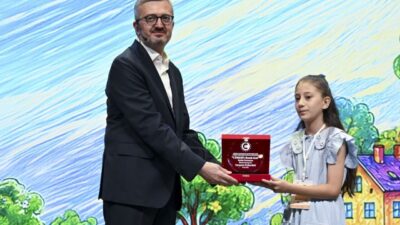 Cumhurbaşkanlığı İletişim Başkanlığı tarafından çocukların gözünden devlet-millet iletişimini yansıtmak amacıyla