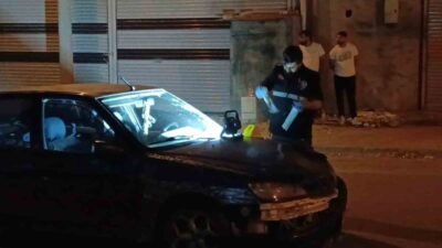 Kahramanmaraş’ın Dulkadiroğlu ilçesinde otomobil ile elektrikli motosikletin karıştığı trafik kazasında
