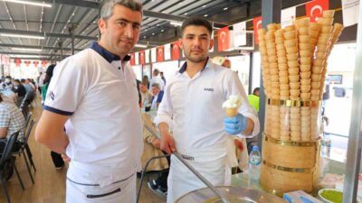 Kahramanmaraş’ta Türk Mutfağı Haftası kapsamında düzenlenen etkinlikte, asırlık tarifler ve