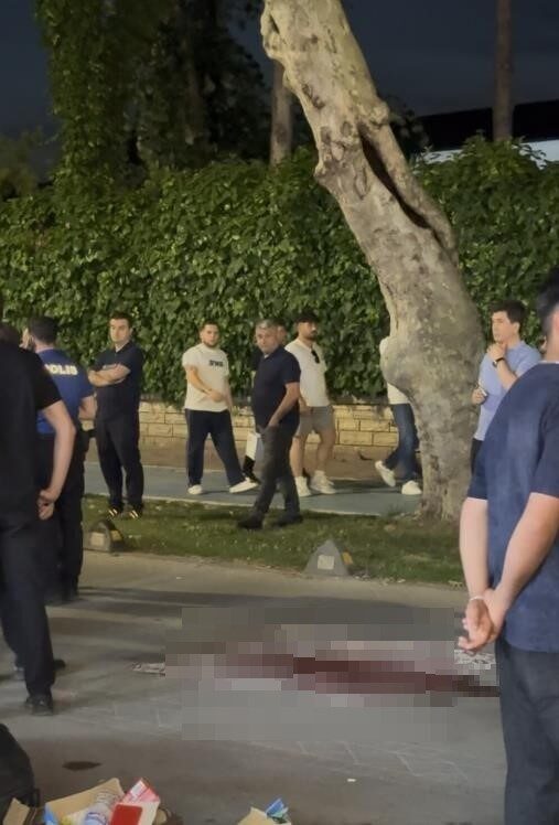 Sakarya’nın Adapazarı ilçesinde toplu taşıma aracının çarparak ağır yaraladığı 16