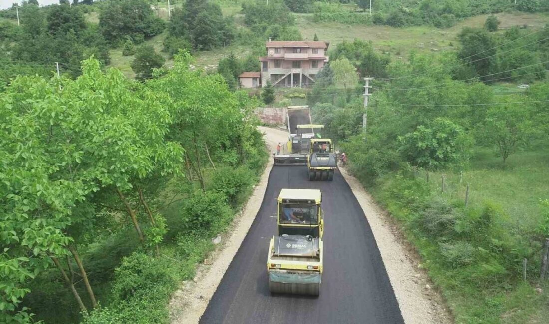 Kandıra’da altyapısı tamamlanan bölgelerde 80 kilometrelik yolun yenilenmesi için üstyapı