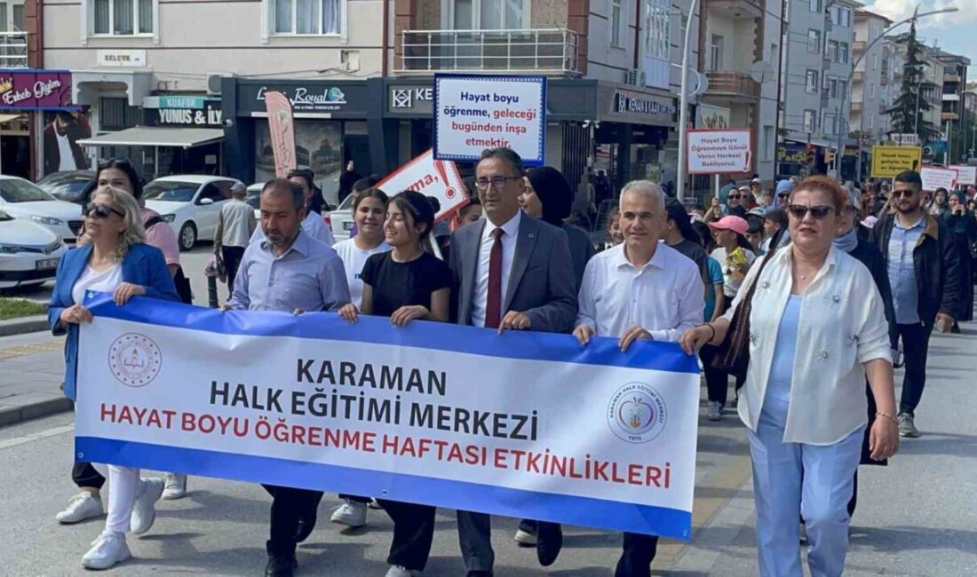 Karaman’da ’Hayat Boyu Öğrenme Haftası’ etkinlikleri kortej yürüyüşüyle başladı. İl