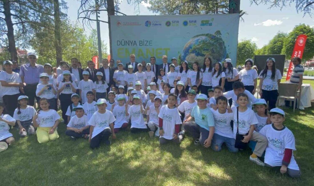 Karaman’da ‘Türkiye Çevre Haftası’ nedeniyle yürüyüş ve bazı etkinlikler düzenlendi.