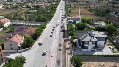 Karatay’da asfalt sezonu kapsamında Kanal Caddesi ve Küçükkumköprü Caddesi’nde altyapı