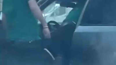 Kartal’da maddi hasarlı trafik kazasının ardından fotoğraf çeken taraflar arasında