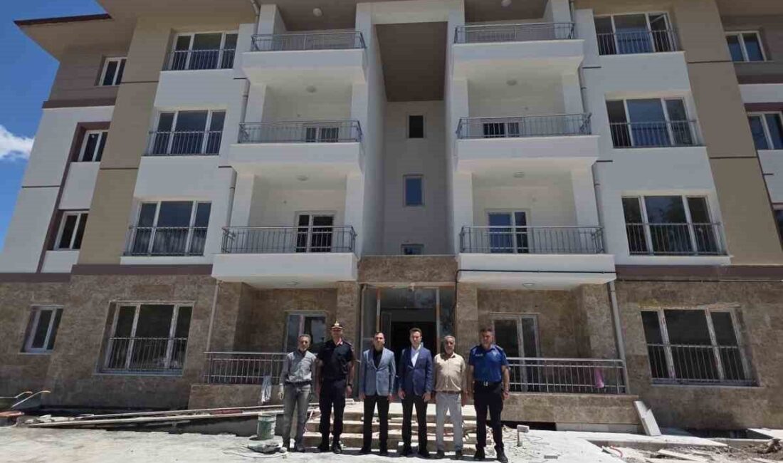 Adıyaman’ın Gölbaşı Kaymakamı Kadir Algın ile Gölbaşı Cumhuriyet Başsavcısı Kaan