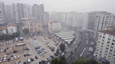 Kayseri’de etkili olan kuvvetli yağış ve dolu vatandaşlara zor anlar