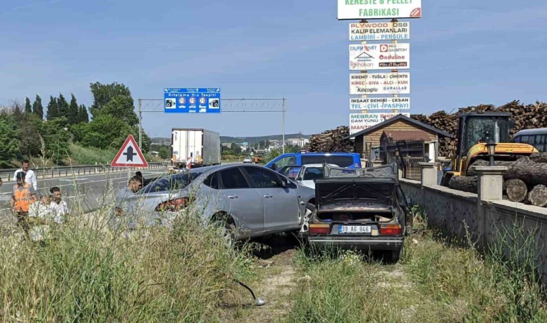 Edirne’nin Keşan ilçesinde meydana gelen trafik kazasında 2 kişi yaralandı.