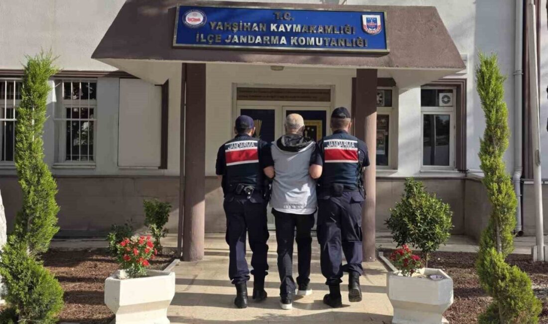 Kırıkkale’de haklarında kesinleşmiş hapis cezası bulunan 2 hükümlü, jandarma ekiplerince