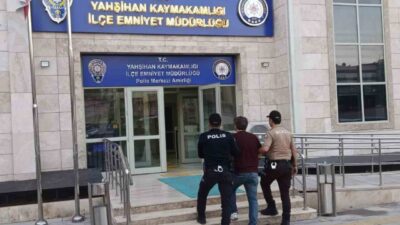Kırıkkale’nin Yahşihan ilçesinde, karşılıksız çek suçundan hakkında 2 farklı dosyadan