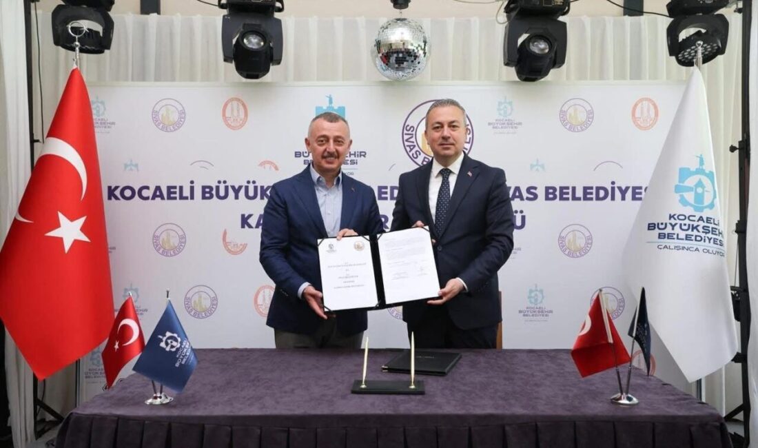 Kocaeli ile Sivas, imzalanan protokolle kardeş şehir oldu. Kocaeli Büyükşehir