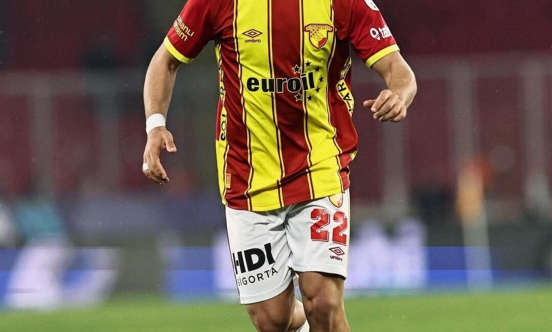 Kocaelispor, Göztepe forması giyen 23 yaşındaki savunma oyuncusu Uğur Kaan